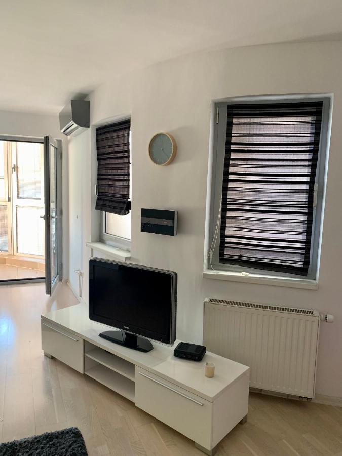 Apartment Onyx Free Garage Parking Sarajevo Esterno foto